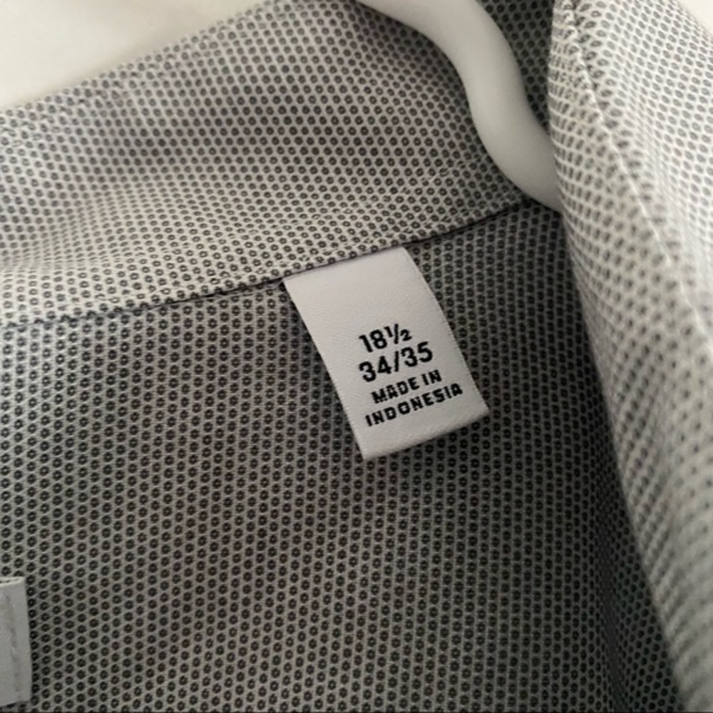 Calvin Klein Grey Micro Dotted Pattern Button Dow… - image 6
